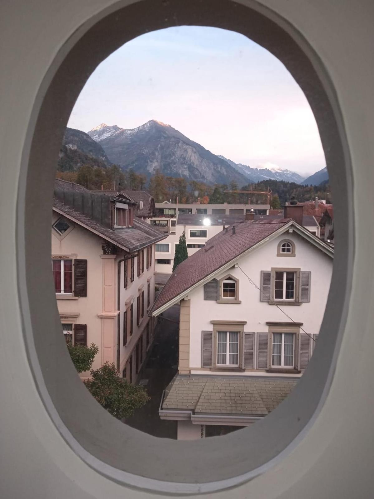 Meiringen Holiday Екстериор снимка